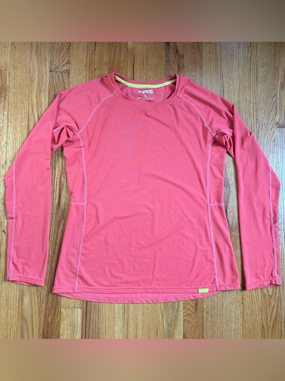 NRS H2 Core Silkweight Women's Coral Long Sleeve Performance Tee Large